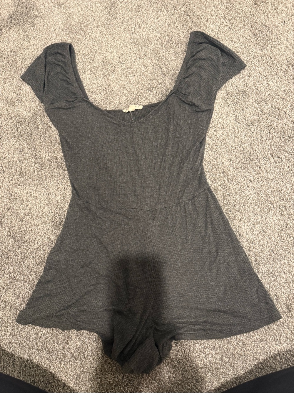 La Hearts Charcoal Gray Ribbed Short Sleeve Bodysuit Romper